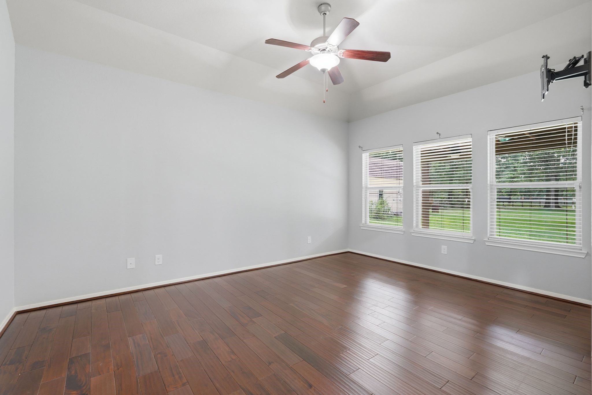 9217 Silver Back Trail Conroe, TX 77303 - Photo 22 of 50