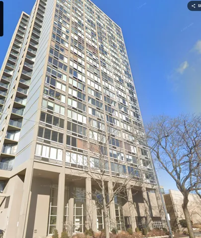 $1,700 | 5320 North Sheridan Road, Unit 1506, Chicago, IL 60640
