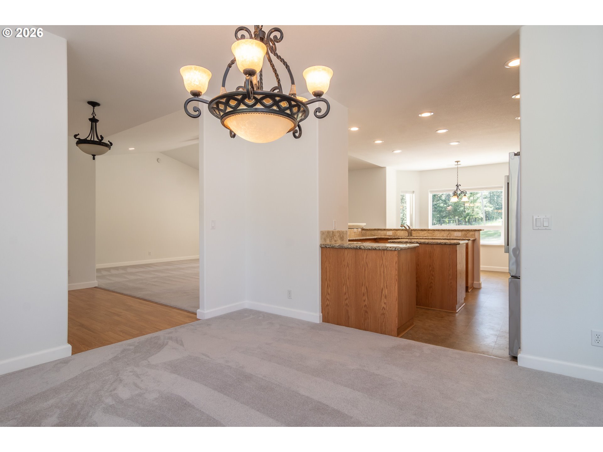 982 Doerner Road Roseburg, OR 97471 - Photo 15 of 48 Dining Room