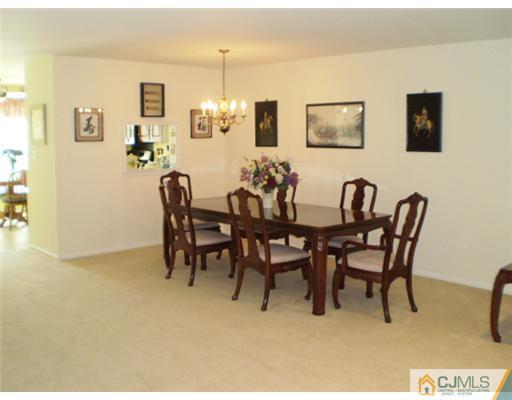 4604 Stonehedge Road Edison, NJ 08820 - Photo 3 of 14