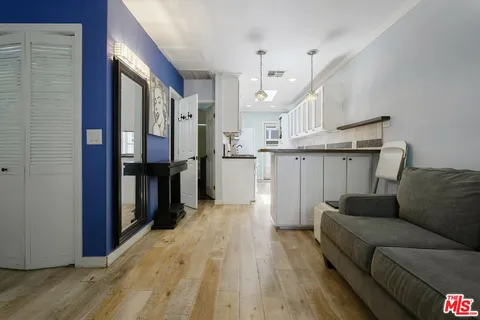 $1,049,000 | 715 Ramage Street, West Hollywood, CA 90069