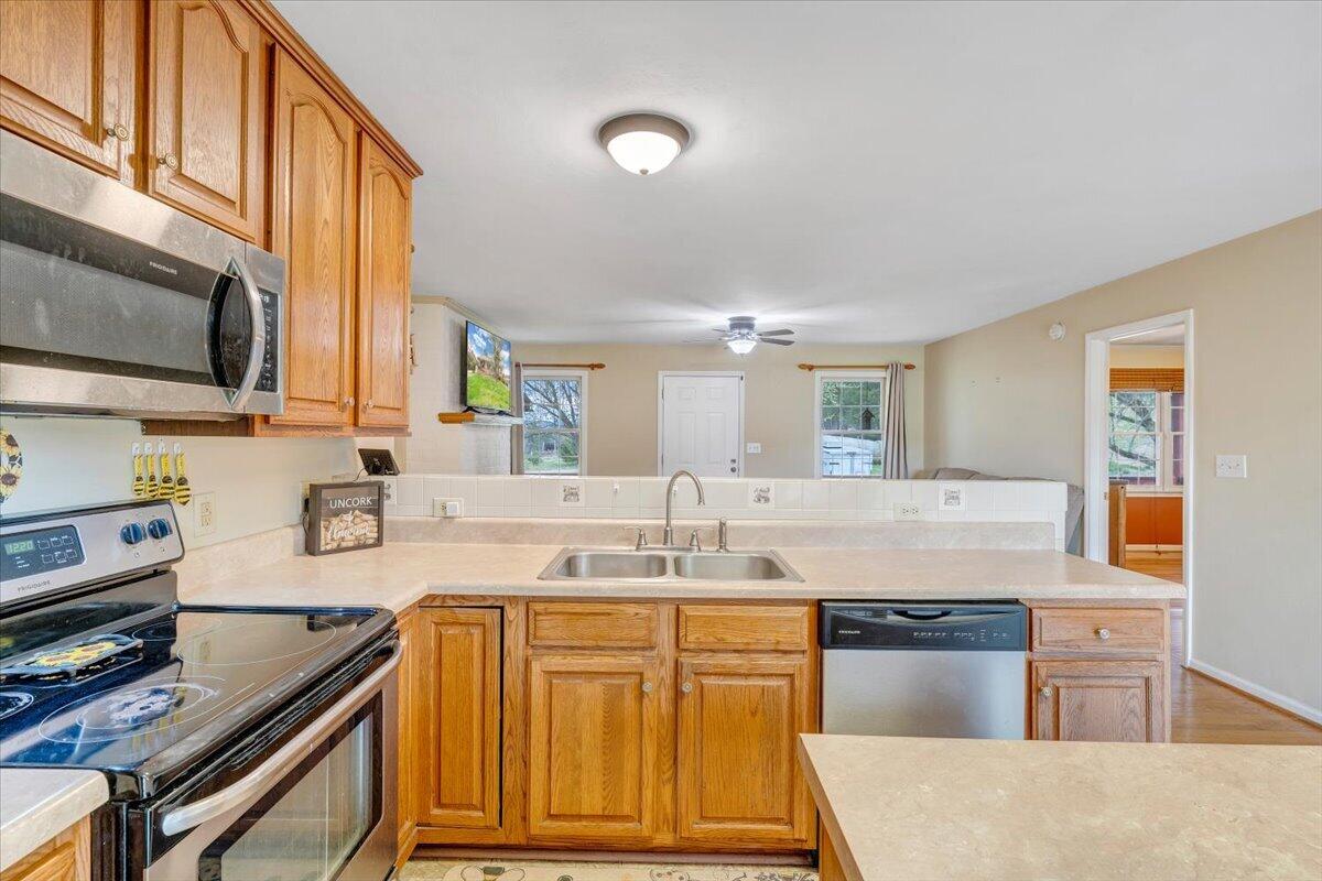 1905 Mt Joy Road Buchanan, VA 24066 - Photo 11 of 59 12-MIB05133