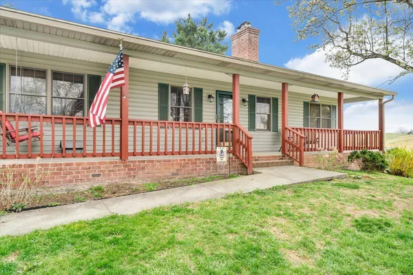 $380,000 | 1905 Mt Joy Road, Buchanan, VA 24066