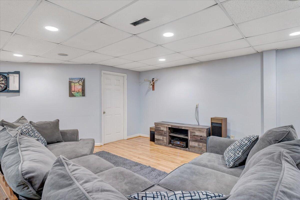 1905 Mt Joy Road Buchanan, VA 24066 - Photo 31 of 59 32-MIB05193