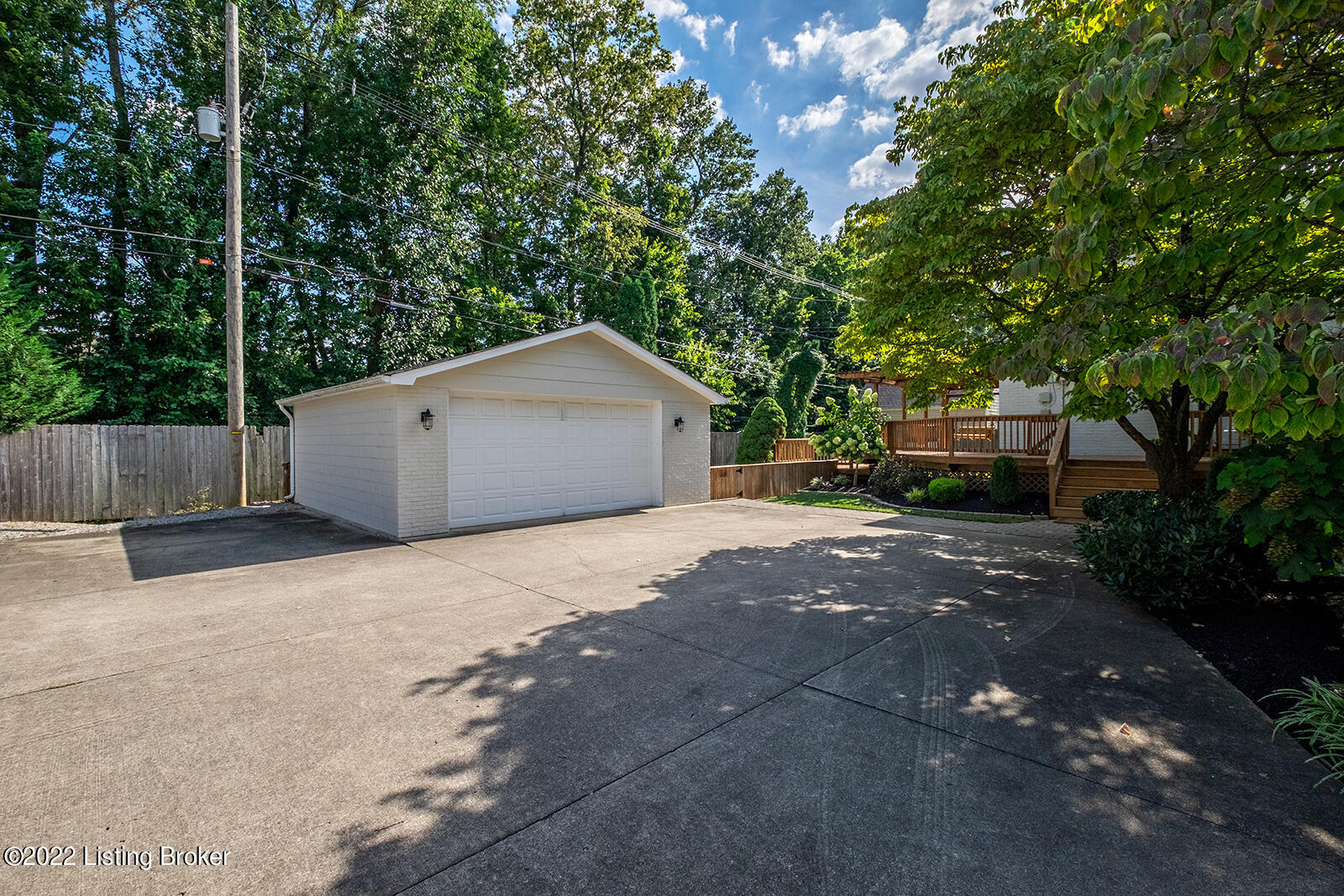 4310 Alton Road Louisville, KY 40207 - Photo 53 of 66 0077