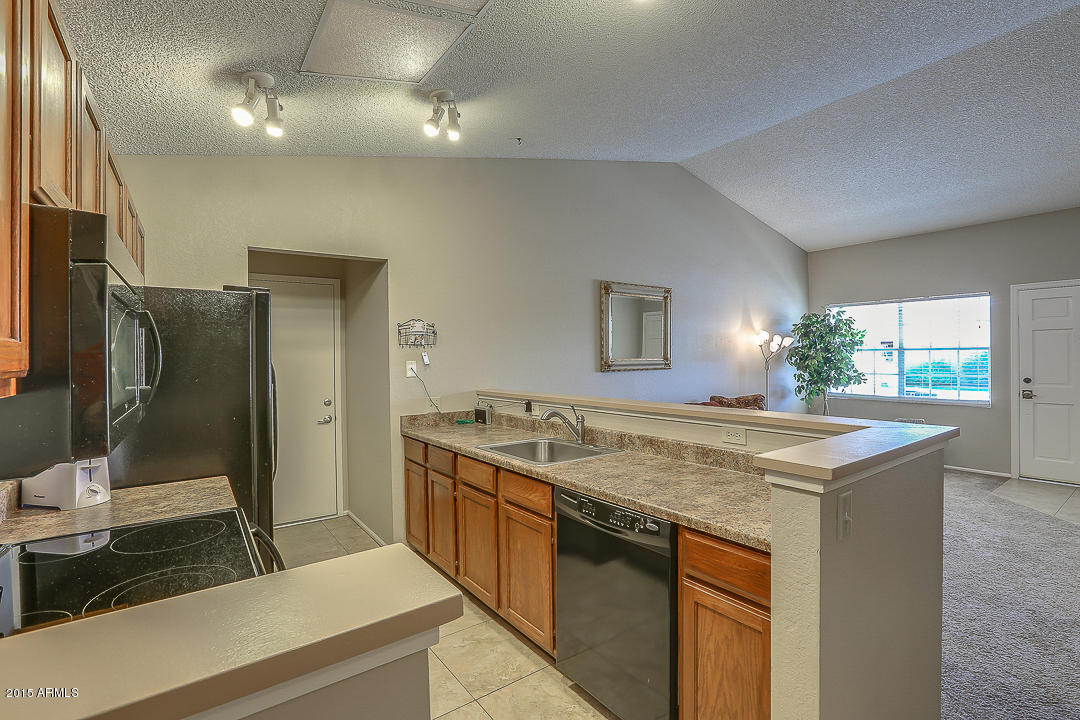 2929 East Broadway Road, Unit 6 Mesa, AZ 85204 - Photo 11 of 30 Broadway-11