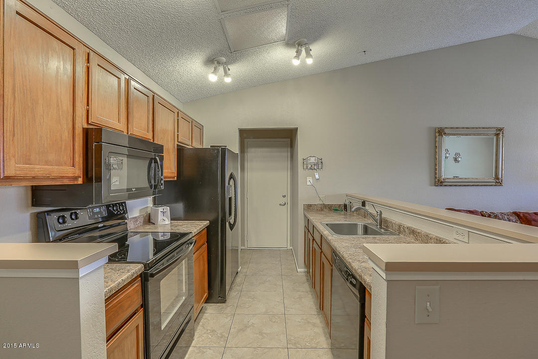 2929 East Broadway Road, Unit 6 Mesa, AZ 85204 - Photo 10 of 30 Broadway-10