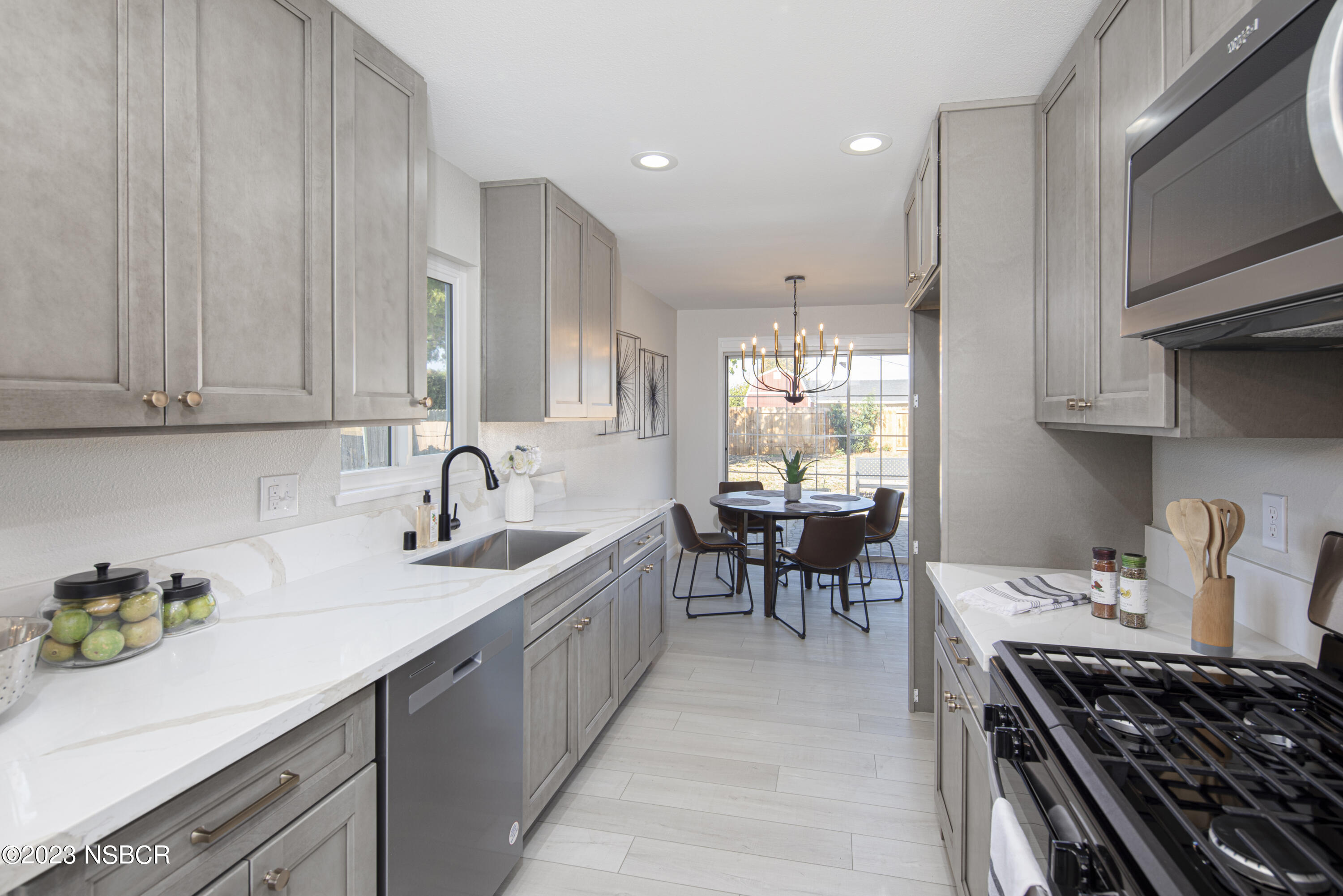 707 Loma Way Santa Maria, CA 93455 - Photo 13 of 27 211A7526-Edit