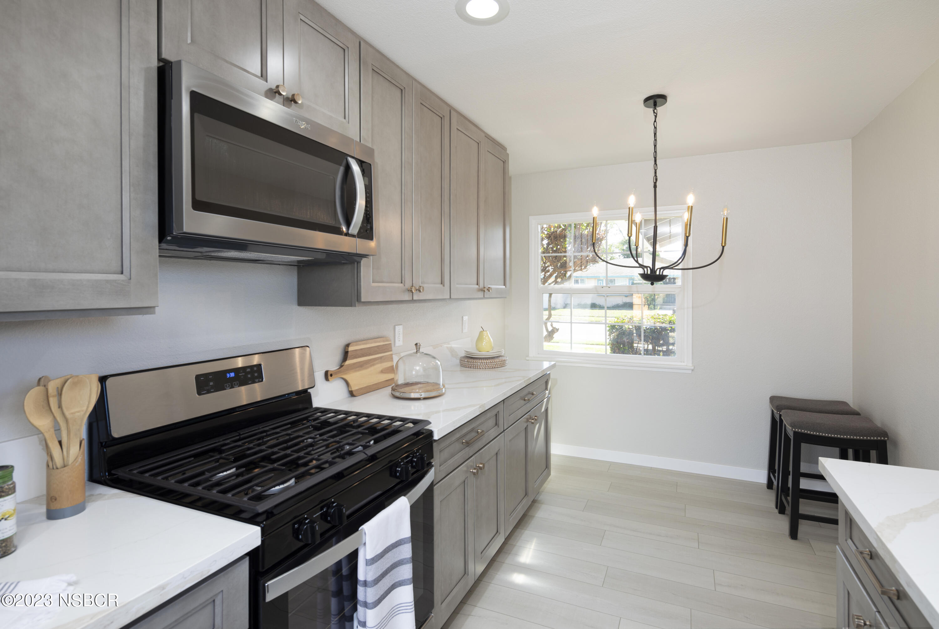 707 Loma Way Santa Maria, CA 93455 - Photo 14 of 27 211A7521-Edit