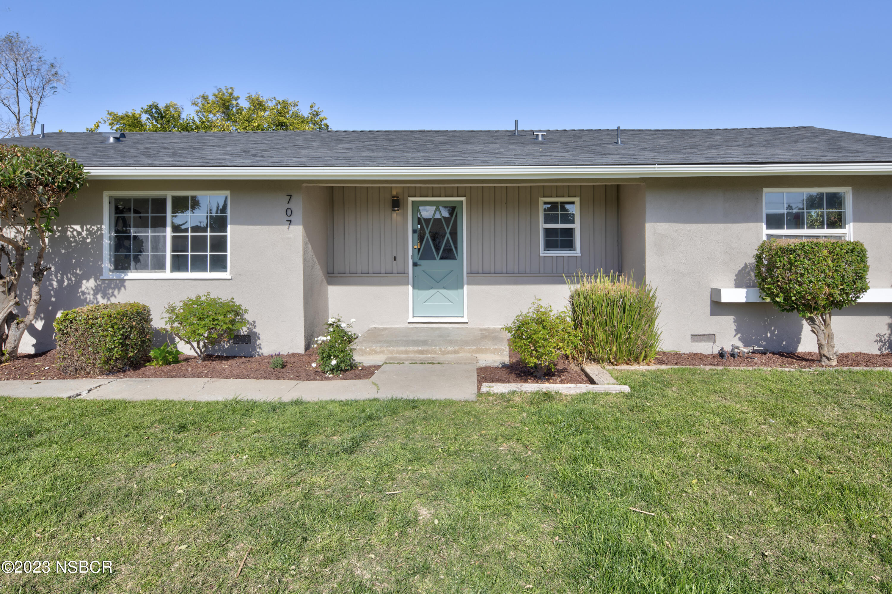 707 Loma Way Santa Maria, CA 93455 - Photo 2 of 27 211A7359_60_61_62_63_64_65