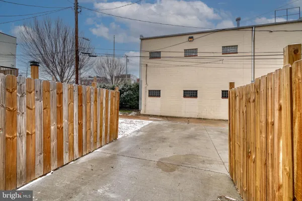 $2,750 | 1125 Washington Boulevard, Baltimore, MD 21230