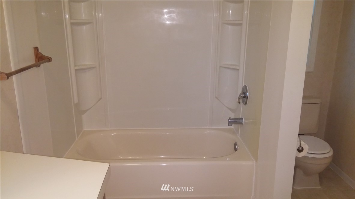 6141 Azure Way Maple Falls, WA 98266 - Photo 14 of 17 Gallery Image 14