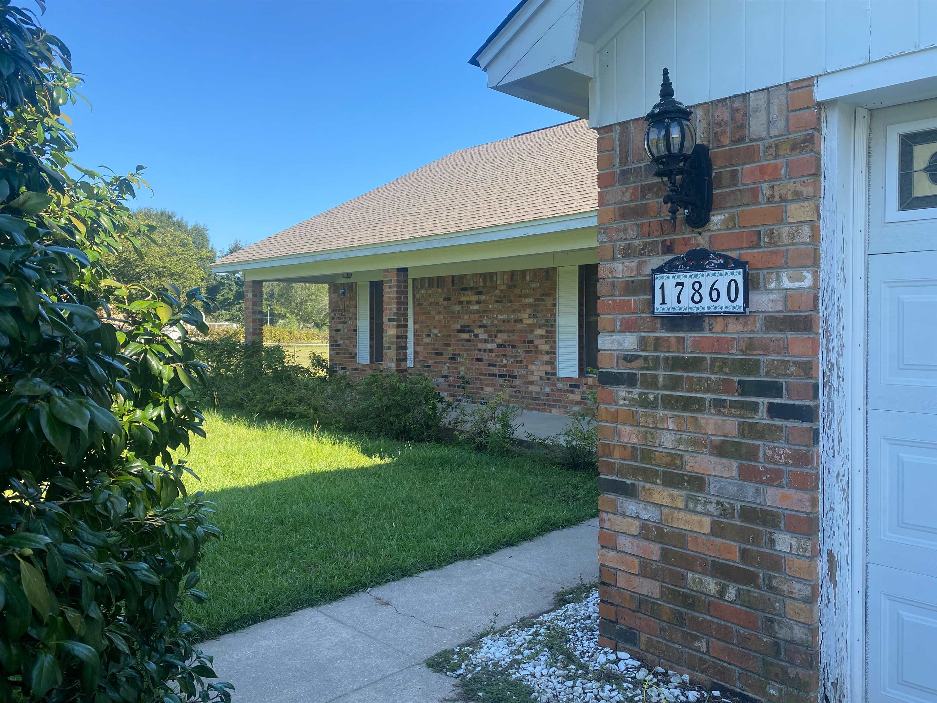 17860 Kendrick Road Robertsdale, AL 36567 - Photo 5 of 27