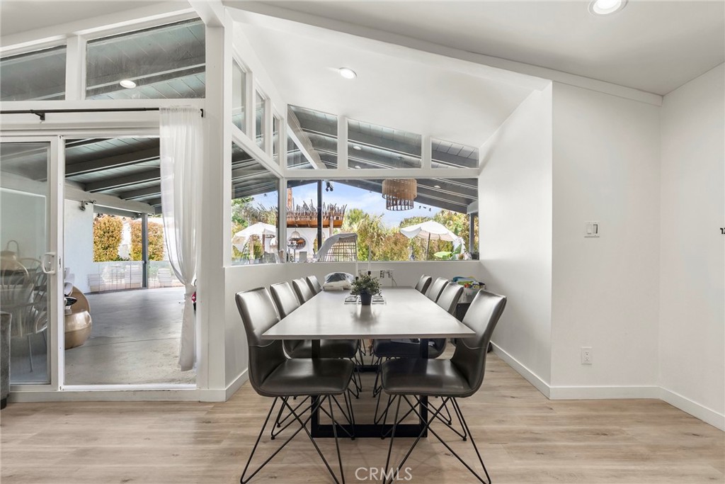 6413 Wystone Avenue Reseda, CA 91335 - Photo 12 of 36