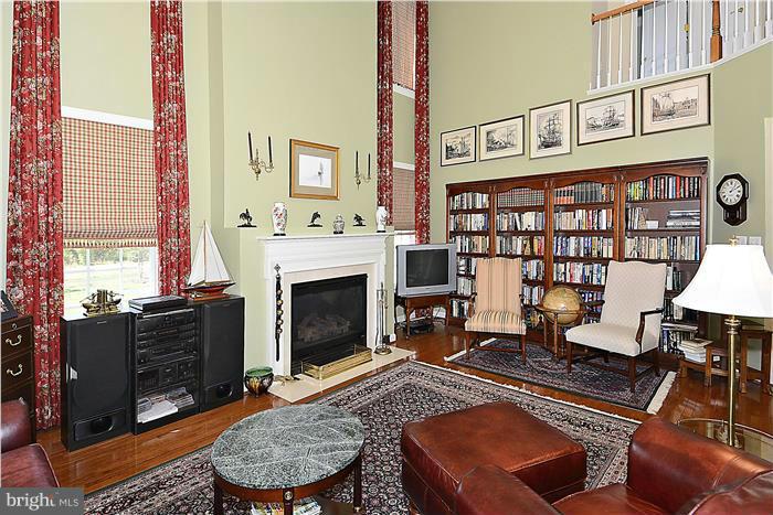 713 Childs Point Road Annapolis, MD 21401 - Photo 12 of 30 Family Room