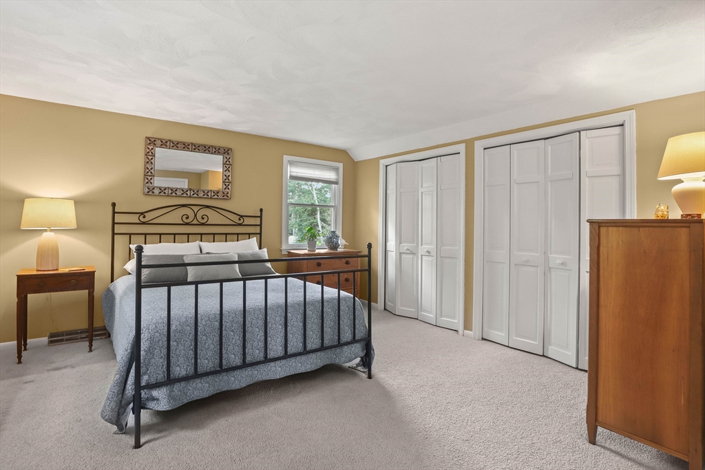 6 Mc Intosh Road Chelmsford, MA 01824 - Photo 17 of 40 Gallery Image 17