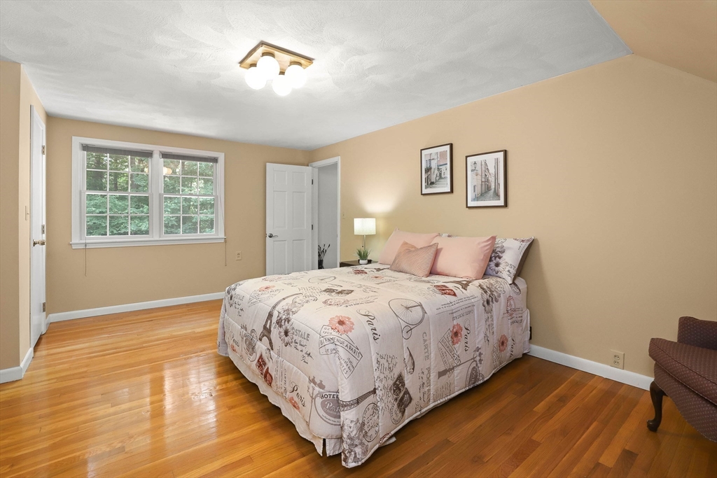 6 Mc Intosh Road Chelmsford, MA 01824 - Photo 21 of 40 Gallery Image 21