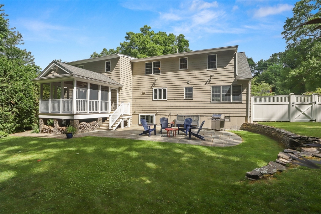 6 Mc Intosh Road Chelmsford, MA 01824 - Photo 31 of 40 Gallery Image 31