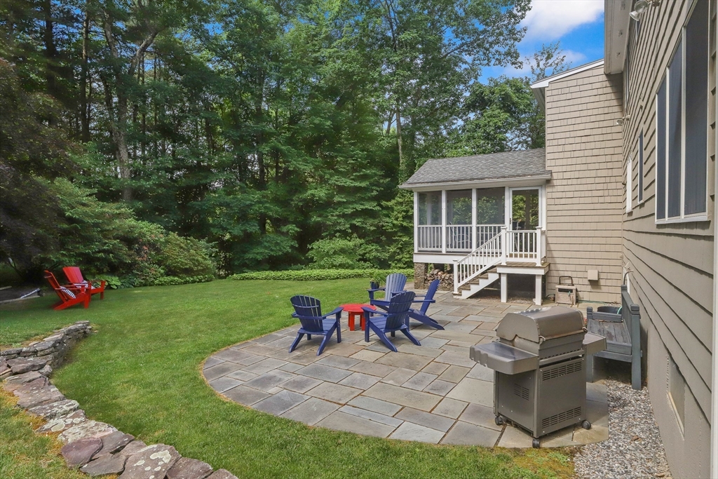 6 Mc Intosh Road Chelmsford, MA 01824 - Photo 32 of 40 Gallery Image 32