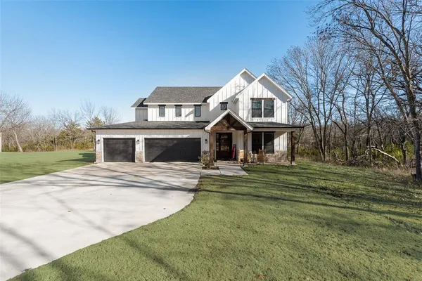 $3,500 | 421 Ridgeview Road, Sherman, TX 75092