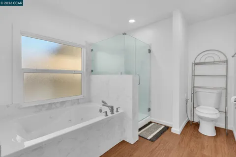 $225,000 | 2122 Dalis Drive, Unit 236, Concord, CA 94520