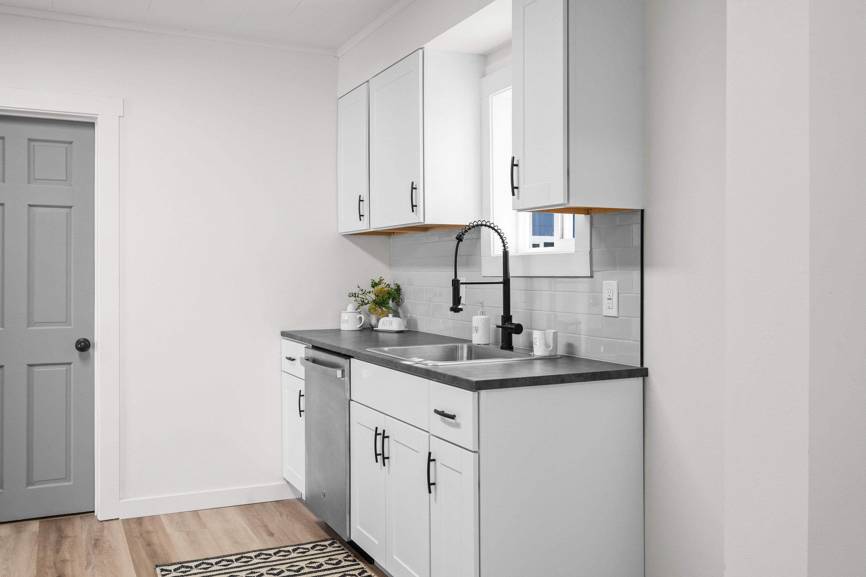 2218 East 4th Avenue Spokane, WA 99202 - Photo 21 of 35