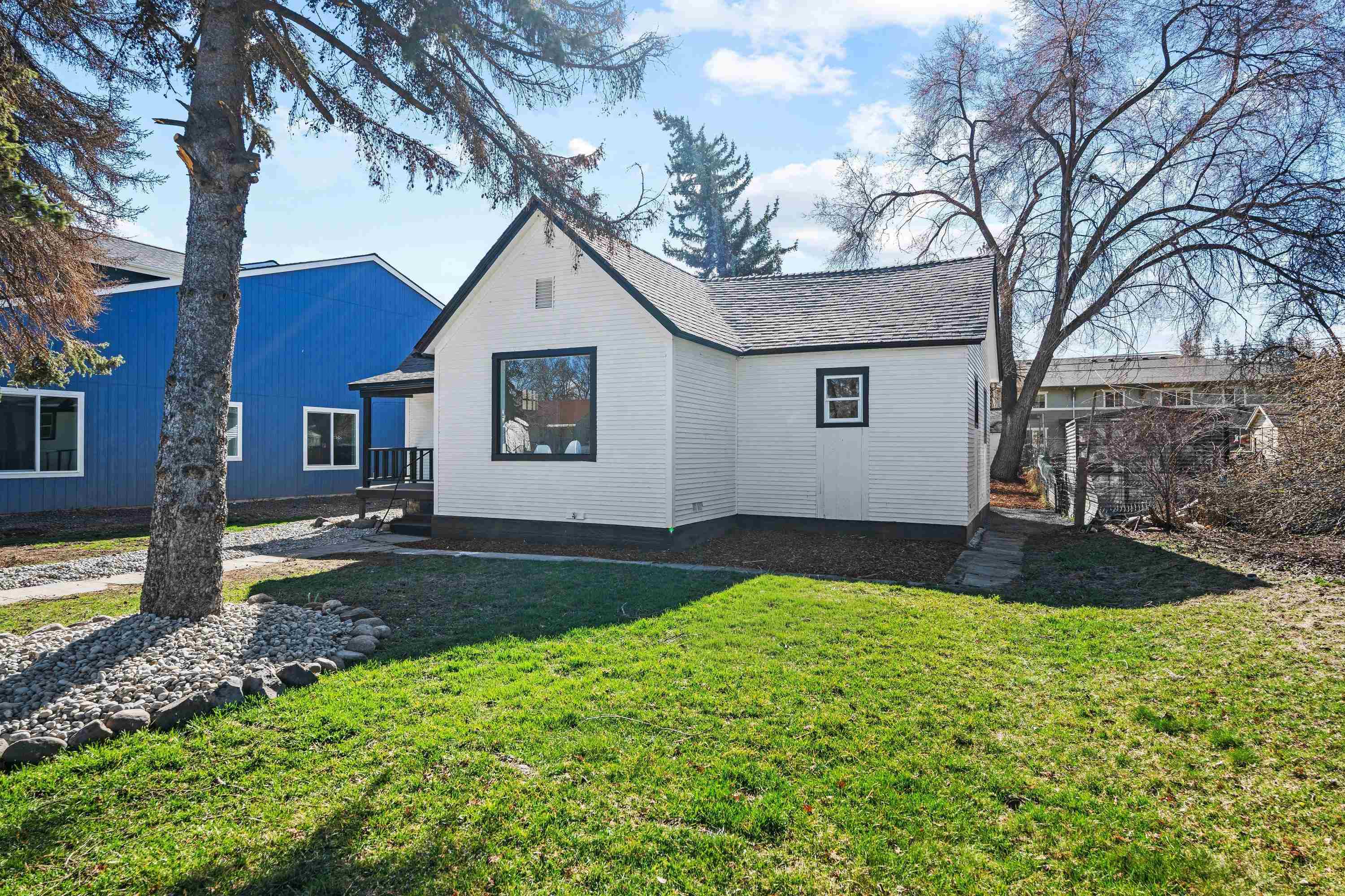 2218 East 4th Avenue Spokane, WA 99202 - Photo 3 of 35