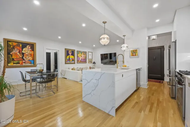 $4,500 | 47 Lafayette Place, Unit 1H, Greenwich, CT 06830