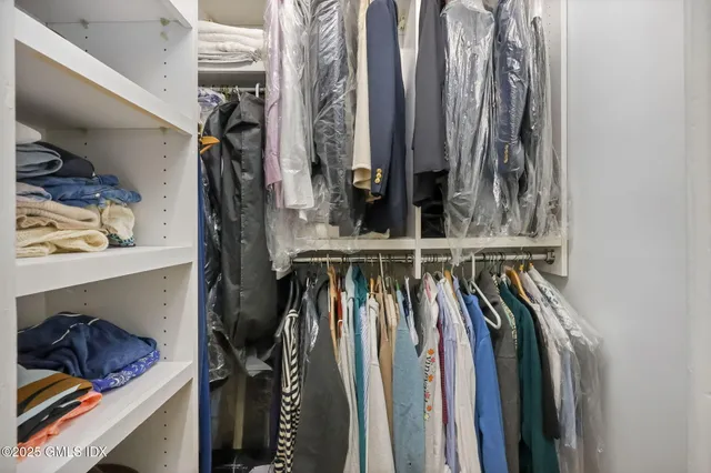 $4,500 | 47 Lafayette Place, Unit 1H, Greenwich, CT 06830