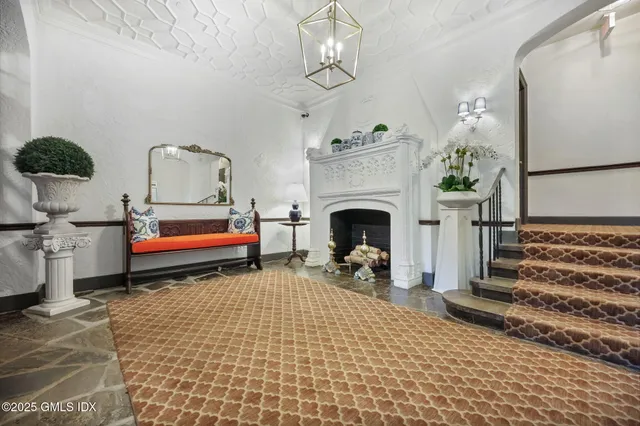 $4,500 | 47 Lafayette Place, Unit 1H, Greenwich, CT 06830