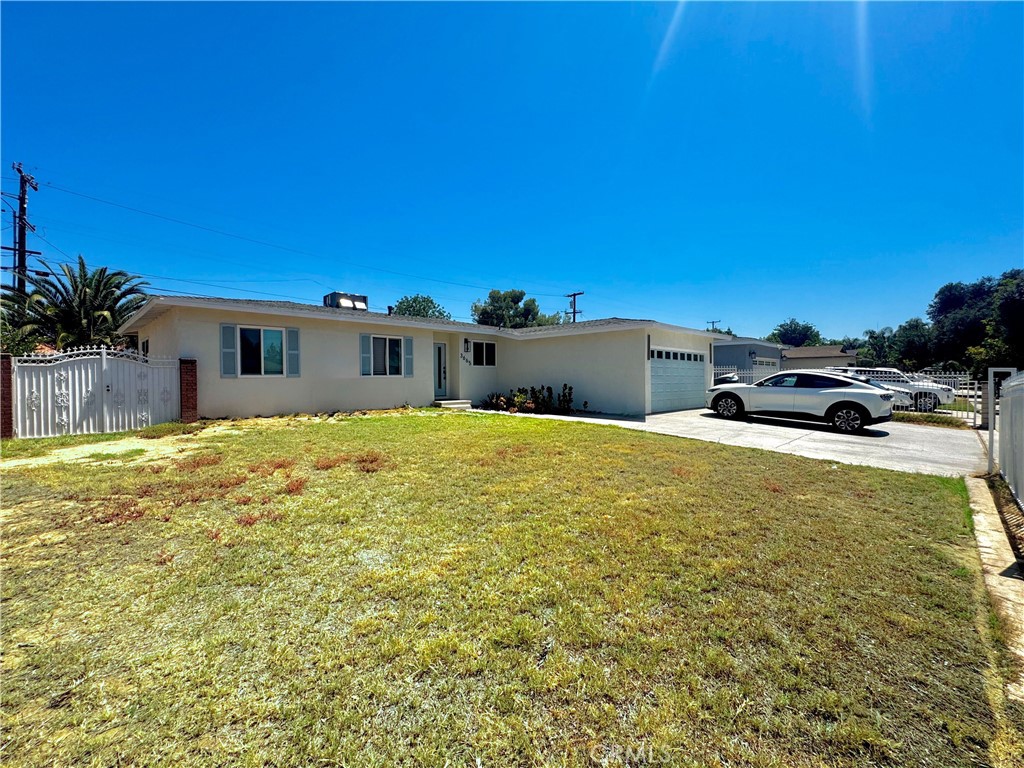 3665 Ross Street Riverside, CA 92503 - Photo 8 of 8 Gated Large Front Yard