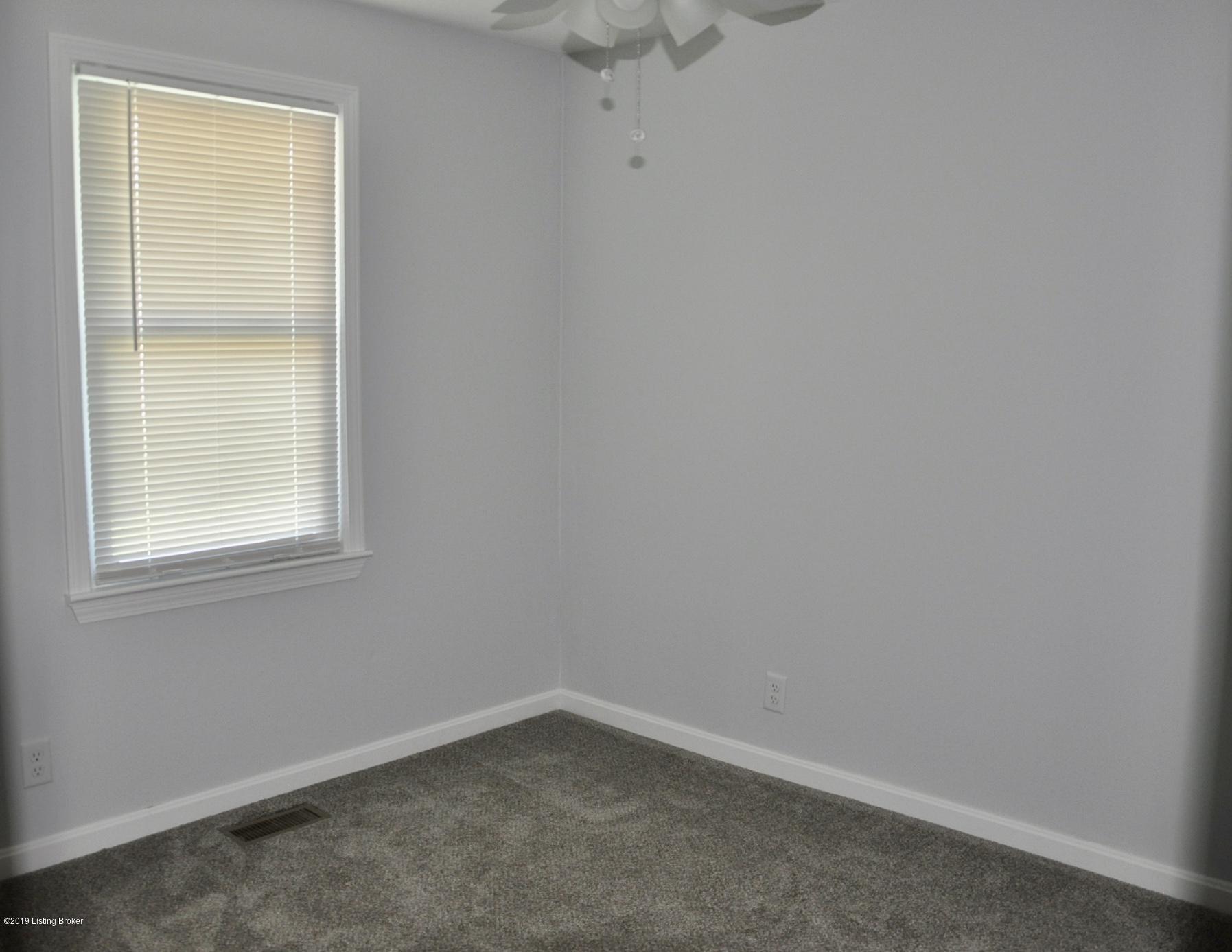 6512 Delton Road Louisville, KY 40258 - Photo 29 of 35 bedroom 4
