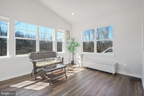 $809,990 | 2094 Whithorn Hill, Jeffersonton, VA 22724