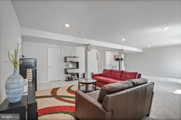 $809,990 | 2094 Whithorn Hill, Jeffersonton, VA 22724