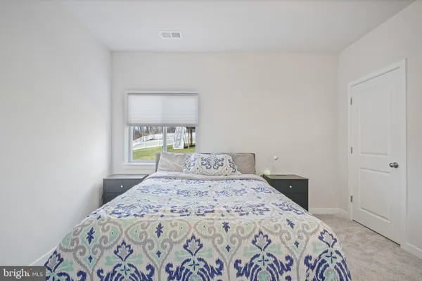 $809,990 | 2094 Whithorn Hill, Jeffersonton, VA 22724