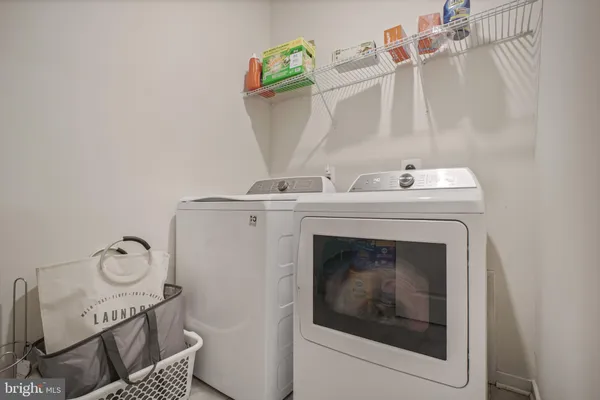 $809,990 | 2094 Whithorn Hill, Jeffersonton, VA 22724