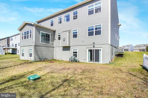 $809,000 | 2094 Whithorn Hill, Jeffersonton, VA 22724