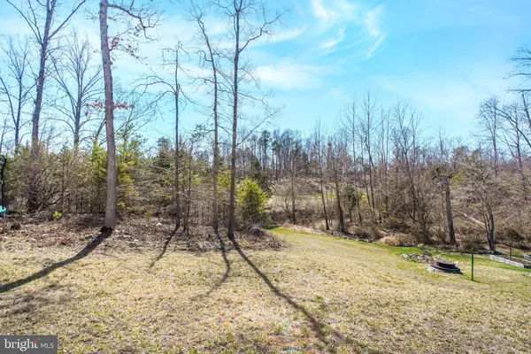 $809,990 | 2094 Whithorn Hill, Jeffersonton, VA 22724