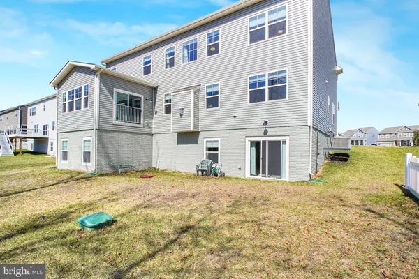 $815,000 | 2094 Whithorn Hill, Jeffersonton, VA 22724