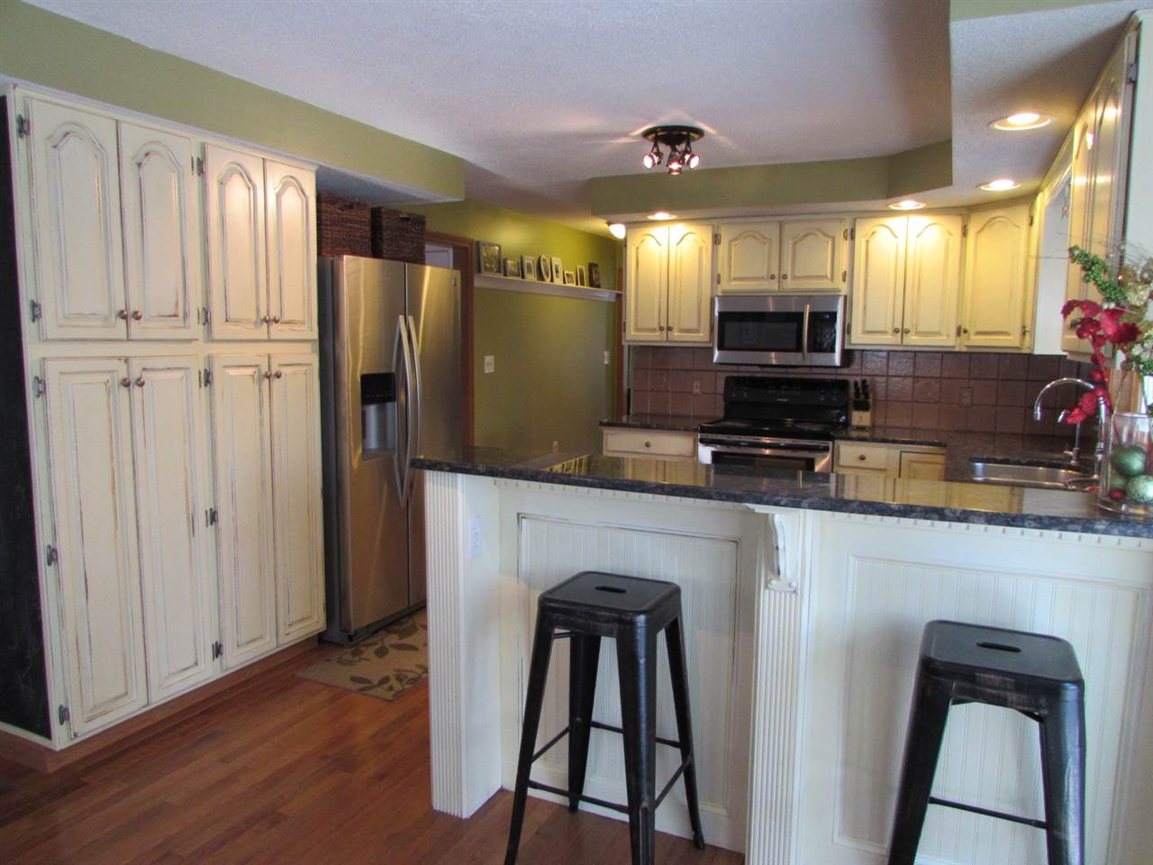 1 Lafayette Road Londonderry, NH 03053 - Photo 5 of 40