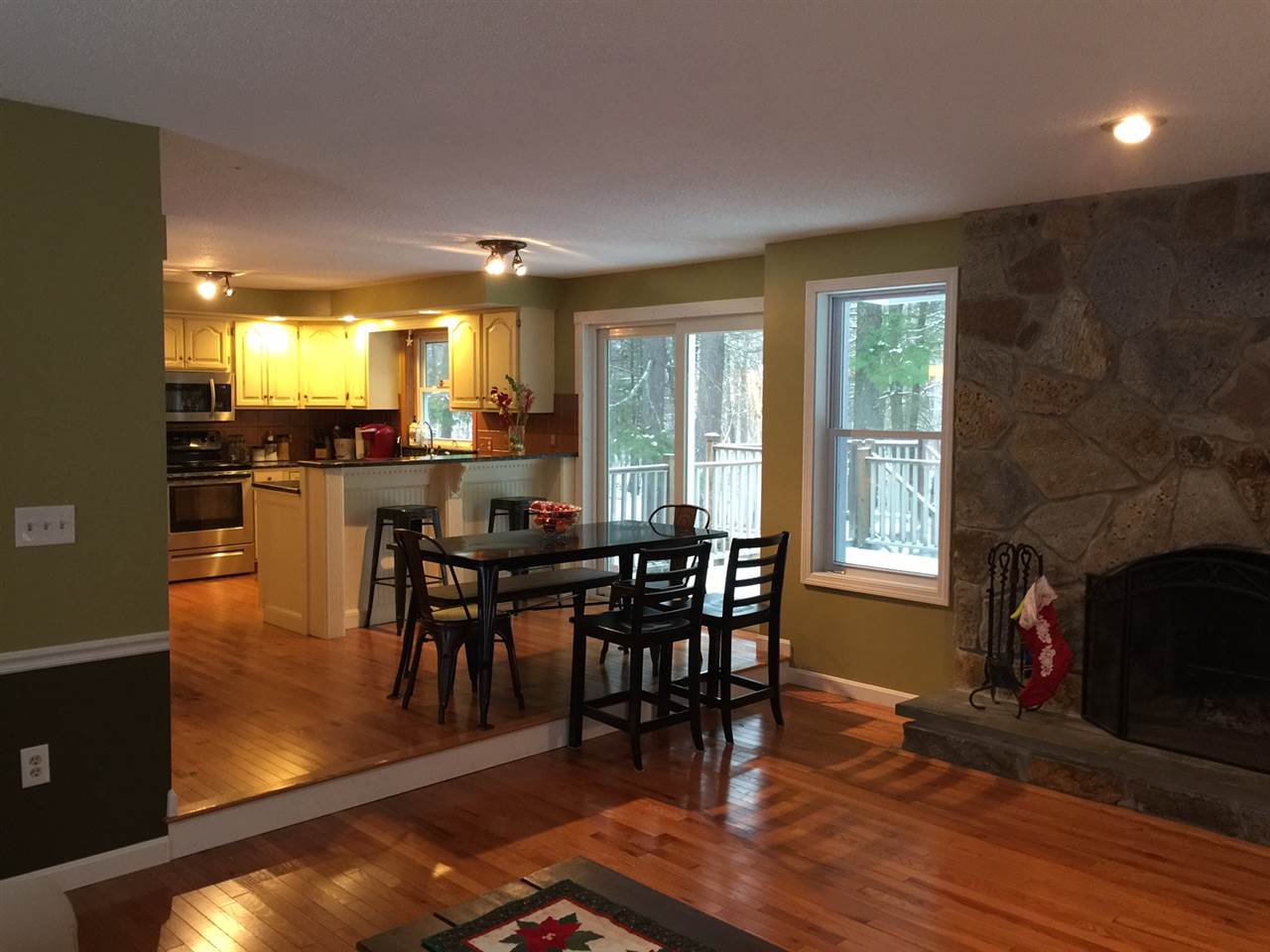 1 Lafayette Road Londonderry, NH 03053 - Photo 7 of 40