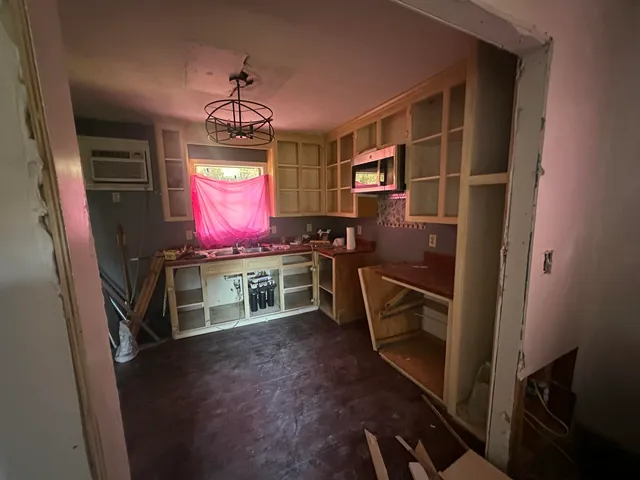 $140,000 | 2704 Lizzie Creek Road, Summerton, SC 29148