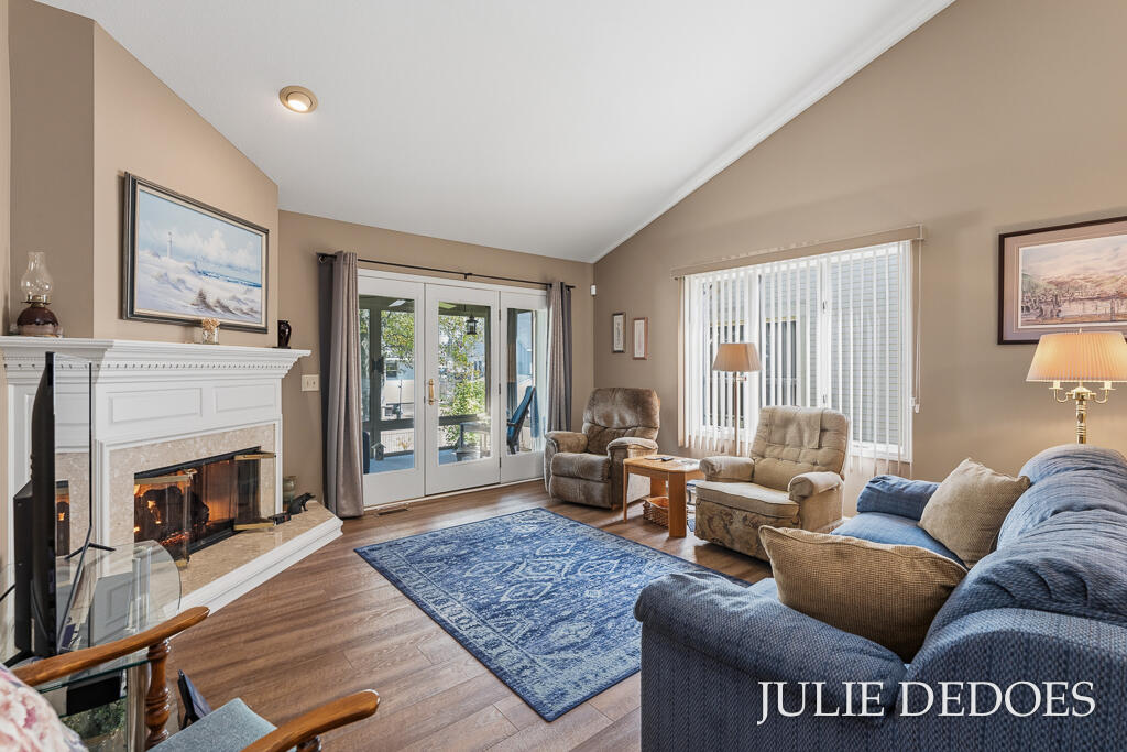 8 Summit Park Drive, Unit 8 Spring Lake, MI 49456 - Photo 11 of 46 8SummitParkDr-20LoRes