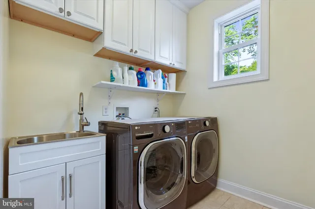 $1,350,000 | 5 Kent Lane, Paoli, PA 19301