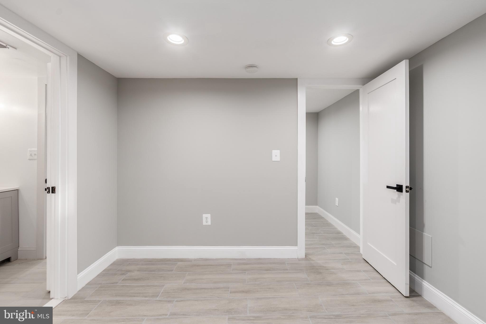 928 Perry Place Northeast Washington, DC 20017 - Photo 27 of 36 a view of an empty room