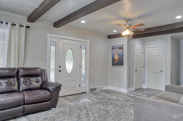 $750,000 | 305 North 3rd Street, McCall, ID 83638