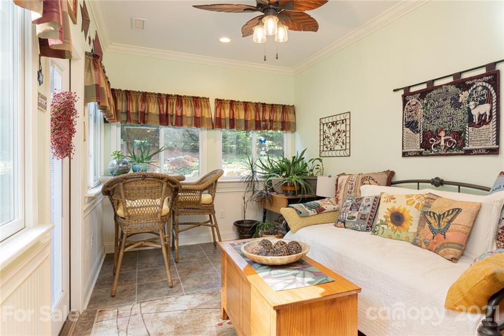 187 Solomon's Cove Road Flat Rock, NC 28731 - Photo 22 of 38 Gallery Image 22