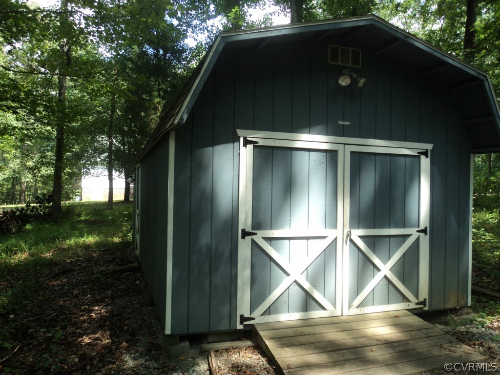 3095 Maidens Road Powhatan, VA 23139 - Photo 4 of 14 Gallery Image 4