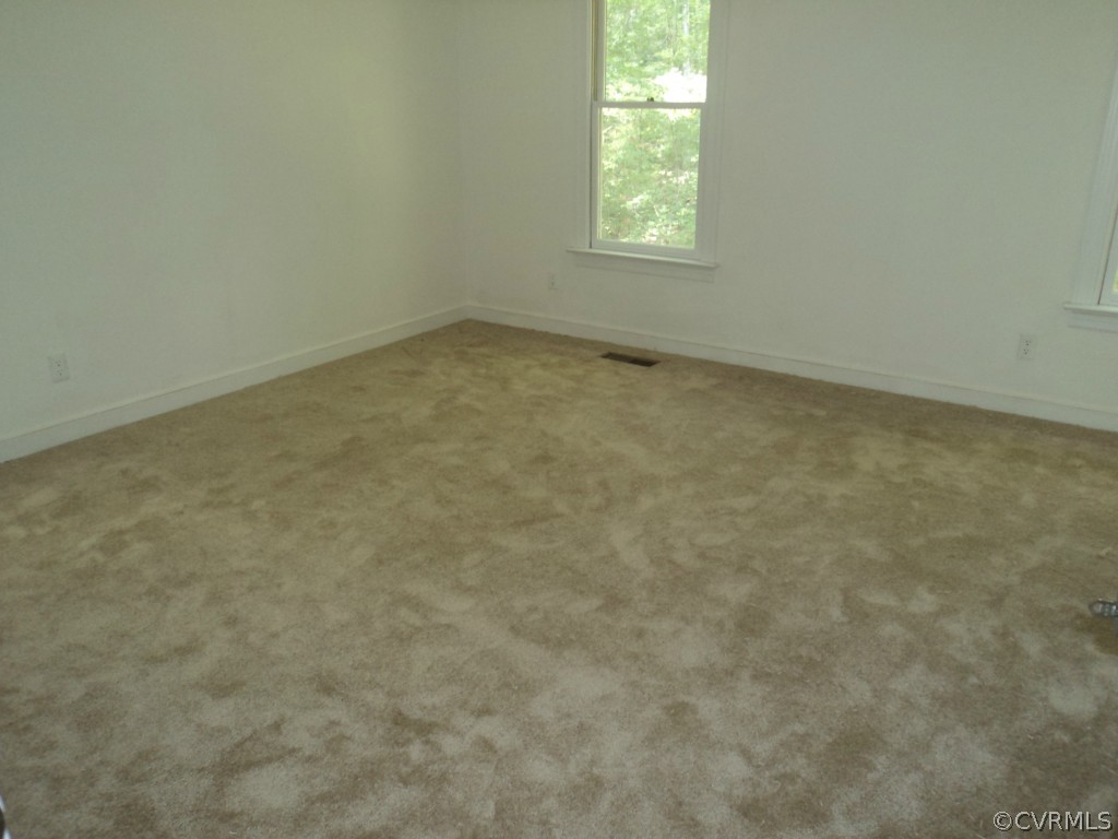 3095 Maidens Road Powhatan, VA 23139 - Photo 9 of 14 Gallery Image 9