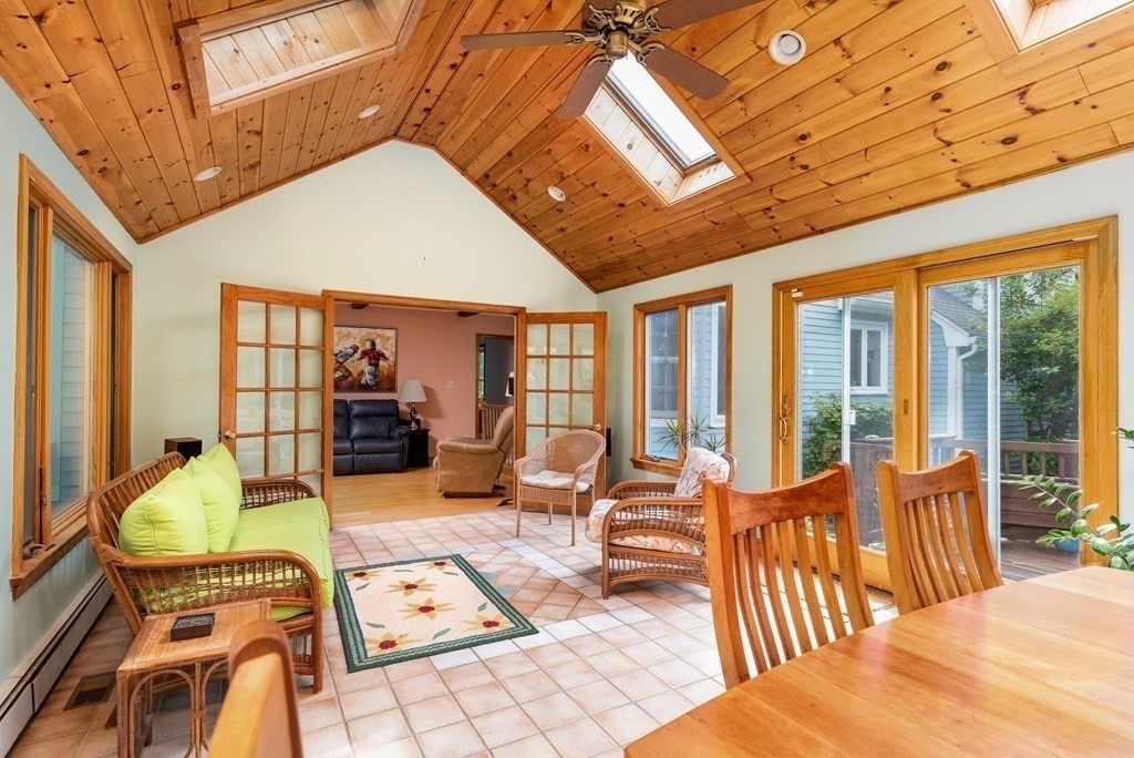 10 Lamplight Circle Natick, MA 01760 - Photo 16 of 34